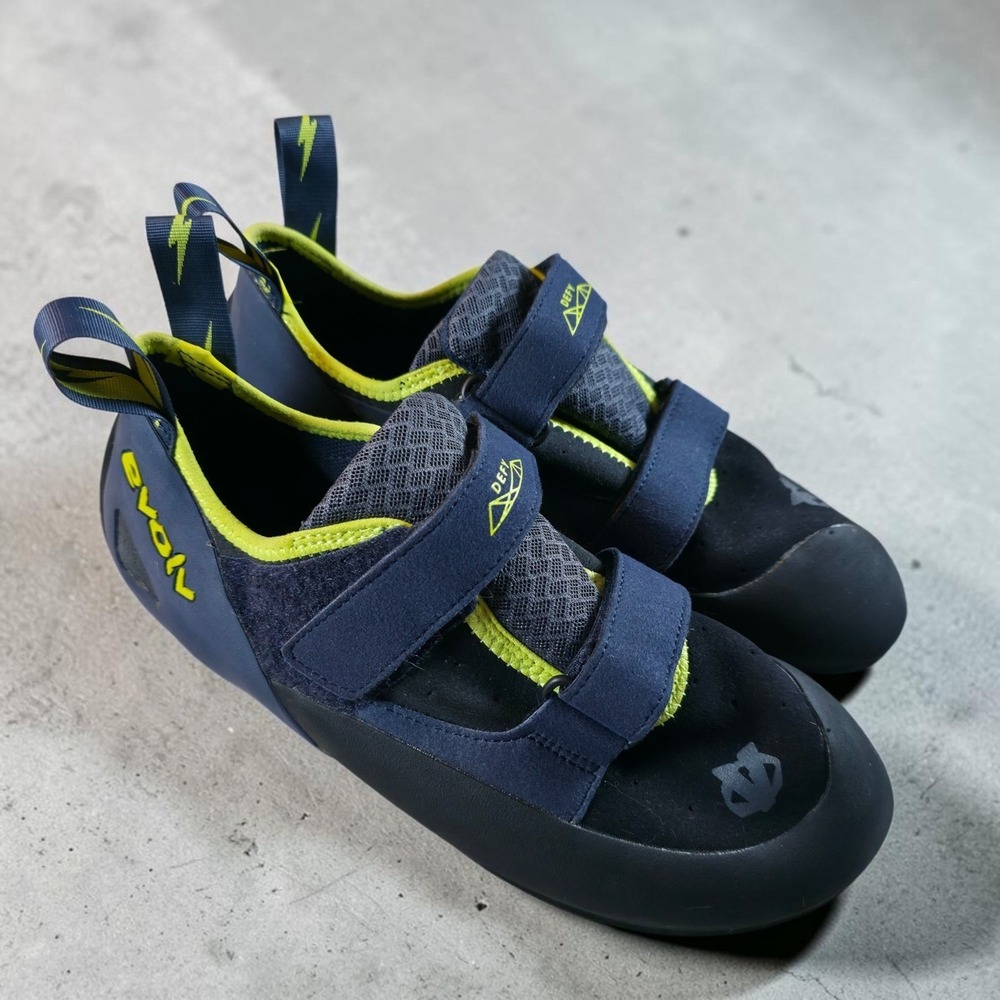 EVOLV Defy Black Rock Climbing Shoes TRAX Men's US 12